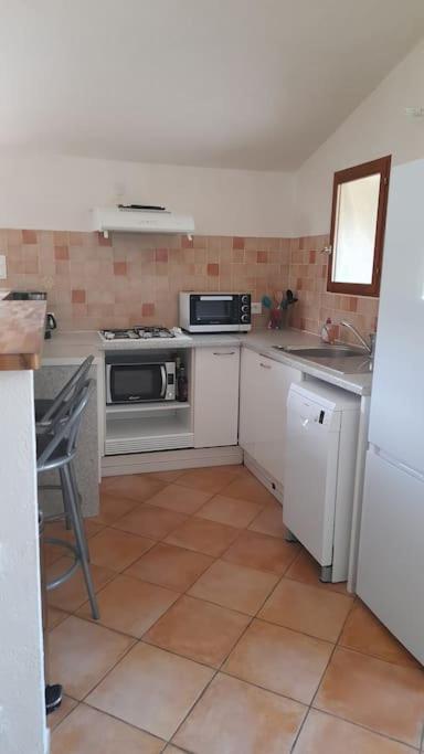 Bergerie En Pierres Et Oliveraie Holiday home *